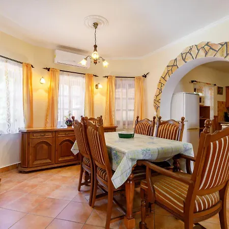 Tamas By Interhome * Balatonoszod